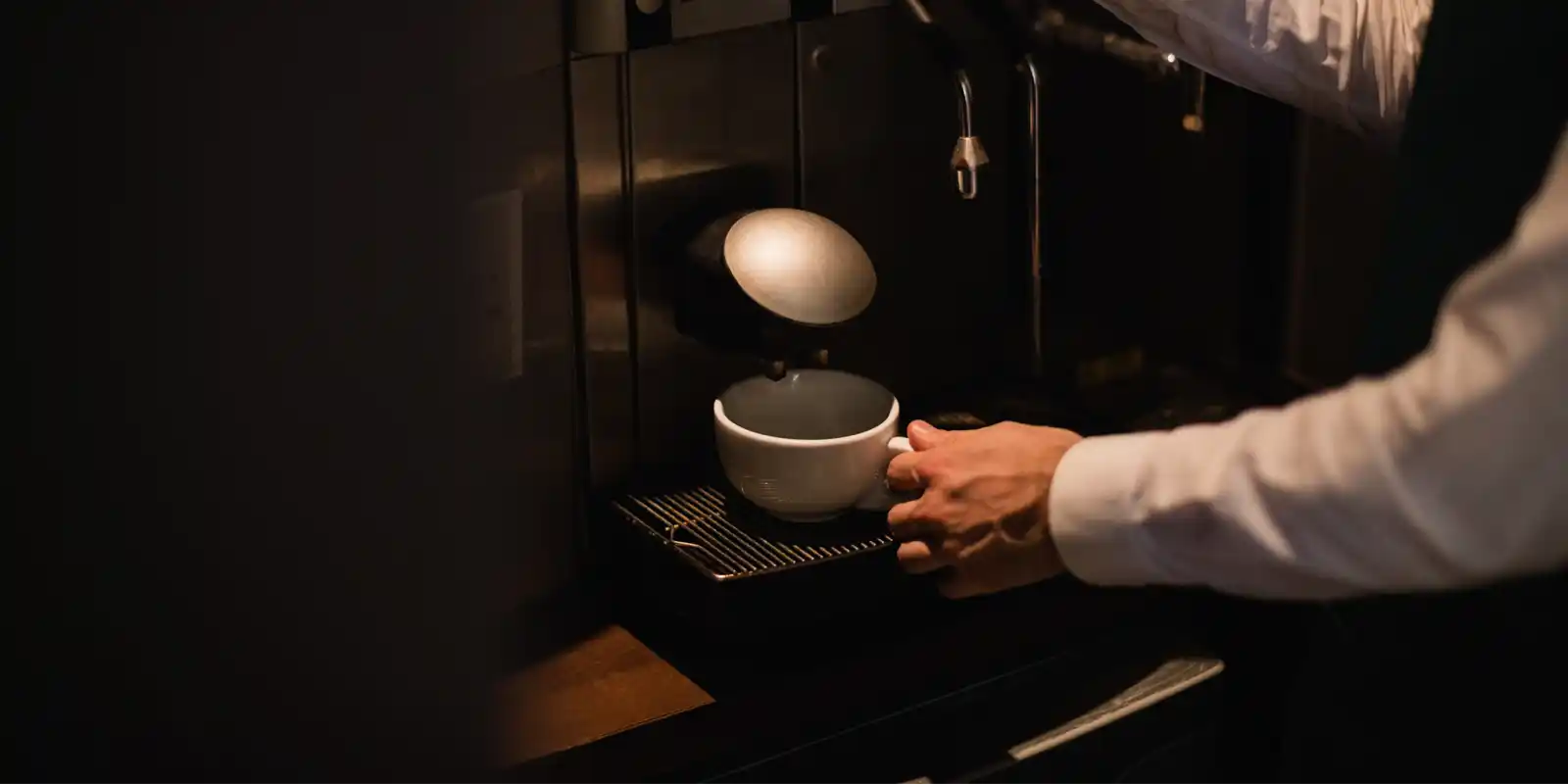 Endüstriyel Kahve Makinesi Su Almıyor: Nedenleri ve Kesin Çözümler