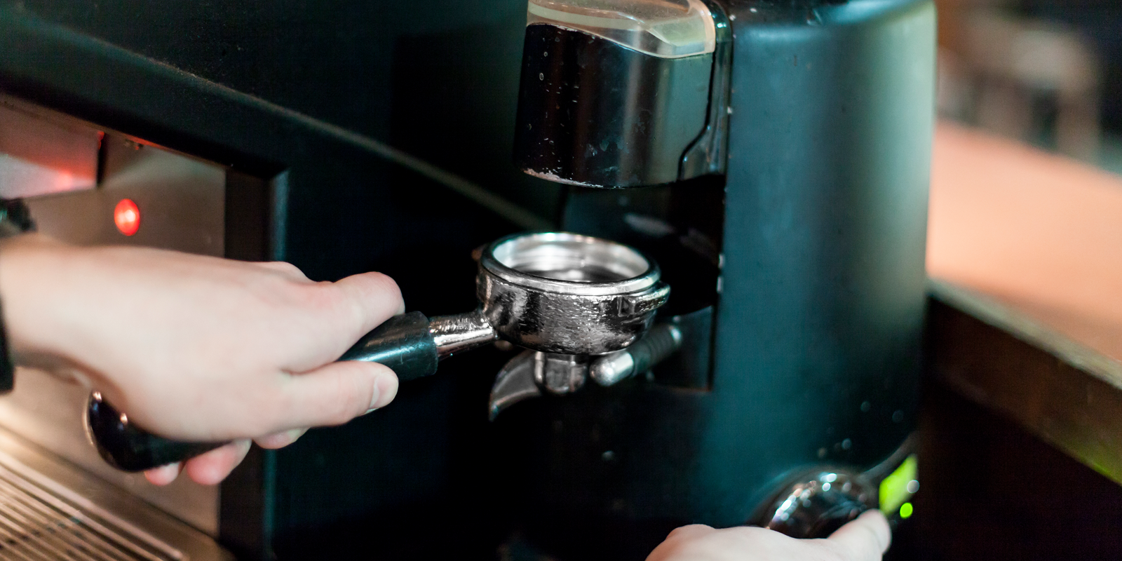 Kahve Makinesi Isınmadan Espresso Yapmaya Başlamak Zararlı mı?